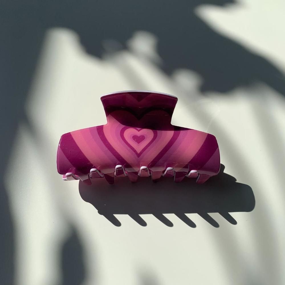 Velvet Claws Hair Clip | The Foxy in Magenta